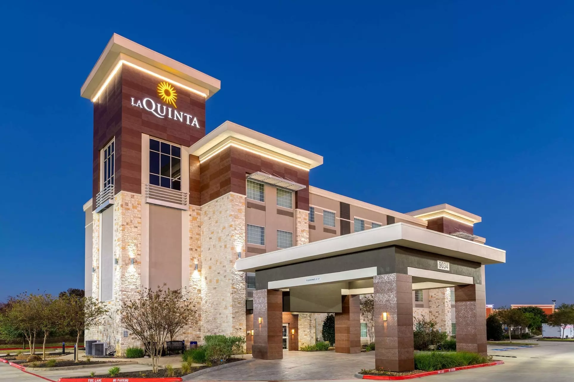 La Quinta Inn & Suites by Wyndham Houston NW Beltway8/WestRD - Primary Image