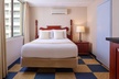 Ewa Hotel Waikiki - Second Medium