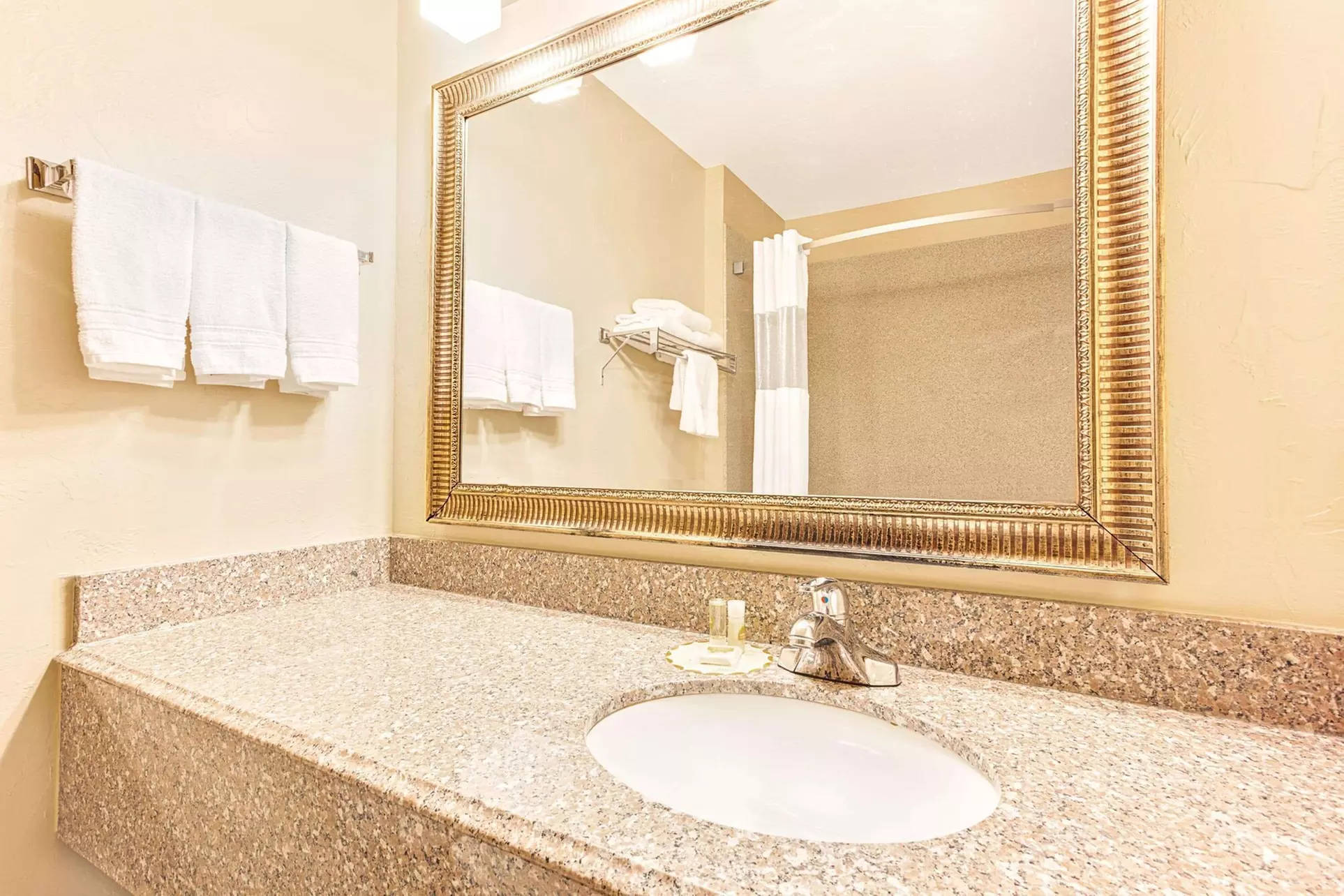 Days Inn by Wyndham Oklahoma City - Primary Image