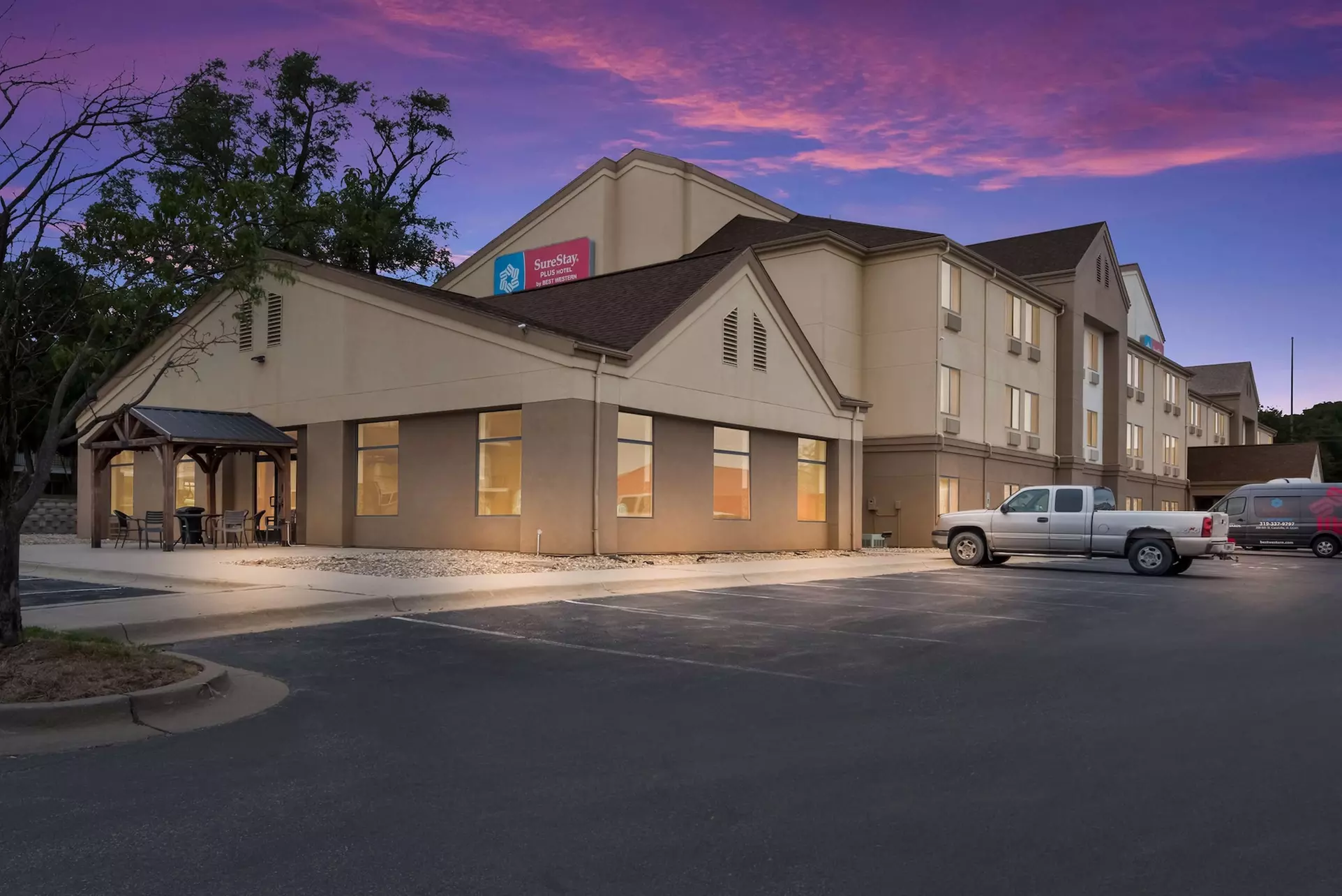 SureStay Plus Hotel by Best Western Coralville Iowa City - Primary Image