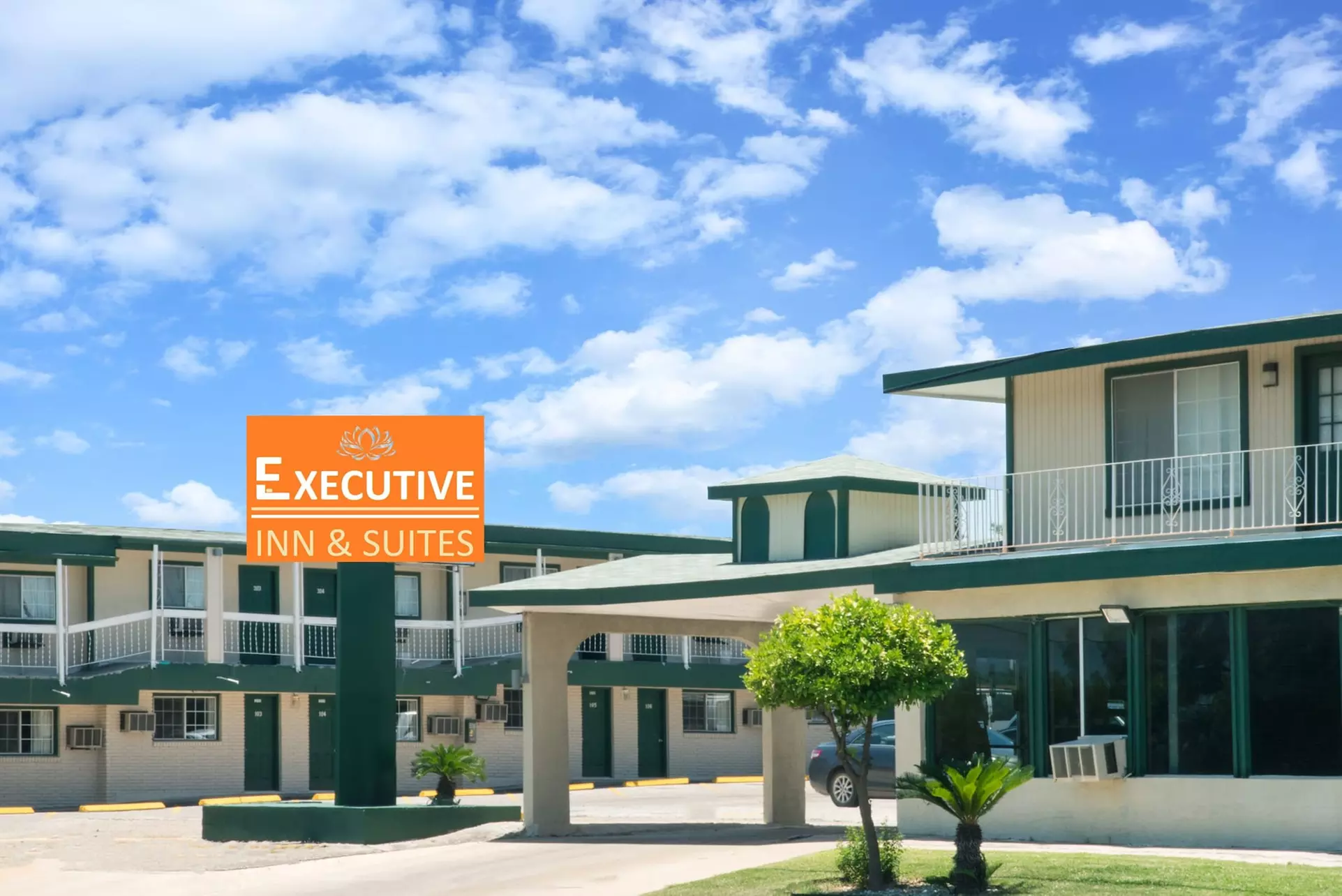Executive Inn and Kitchenette Suites - Primary Image
