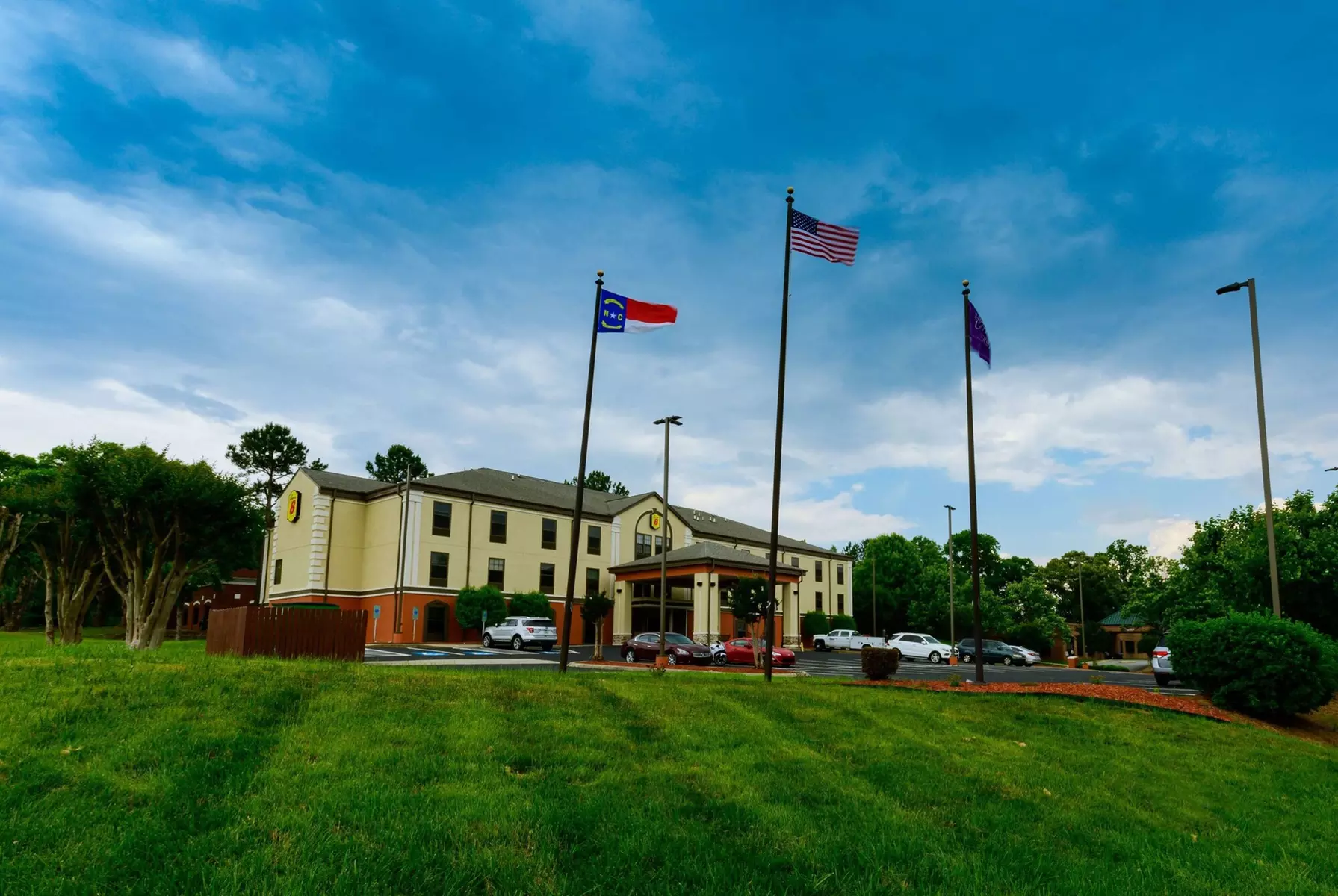 Super 8 by Wyndham High Point/Greensboro - Primary Image