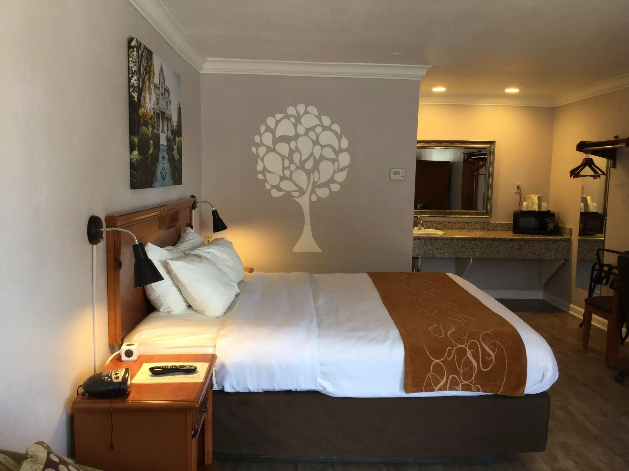 Journey Inn - Primary Image