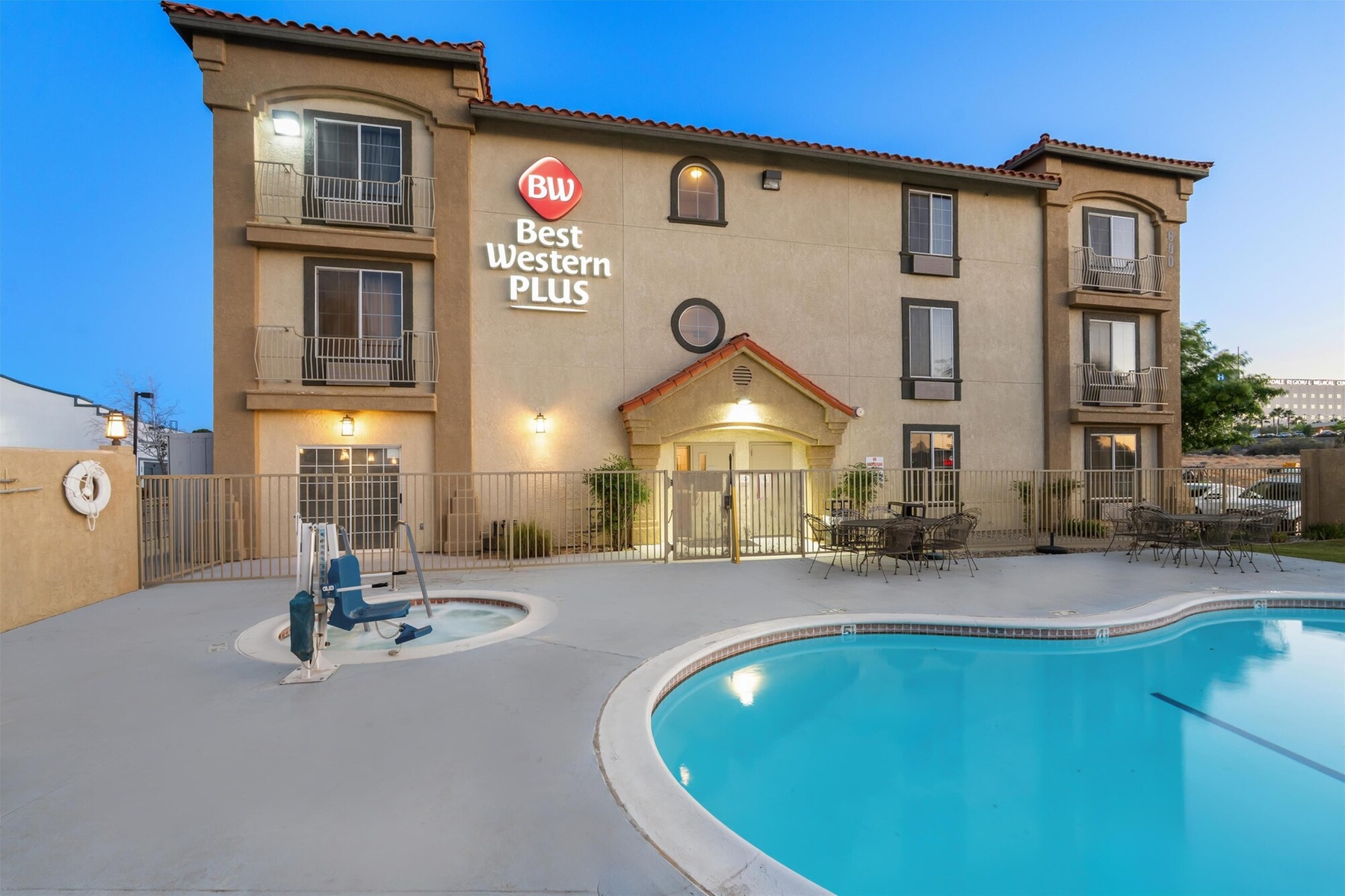 Best Western Plus John Jay Inn & Suites