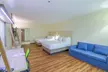 Holiday Inn Express & Suites Raymondville by IHG - Second Medium