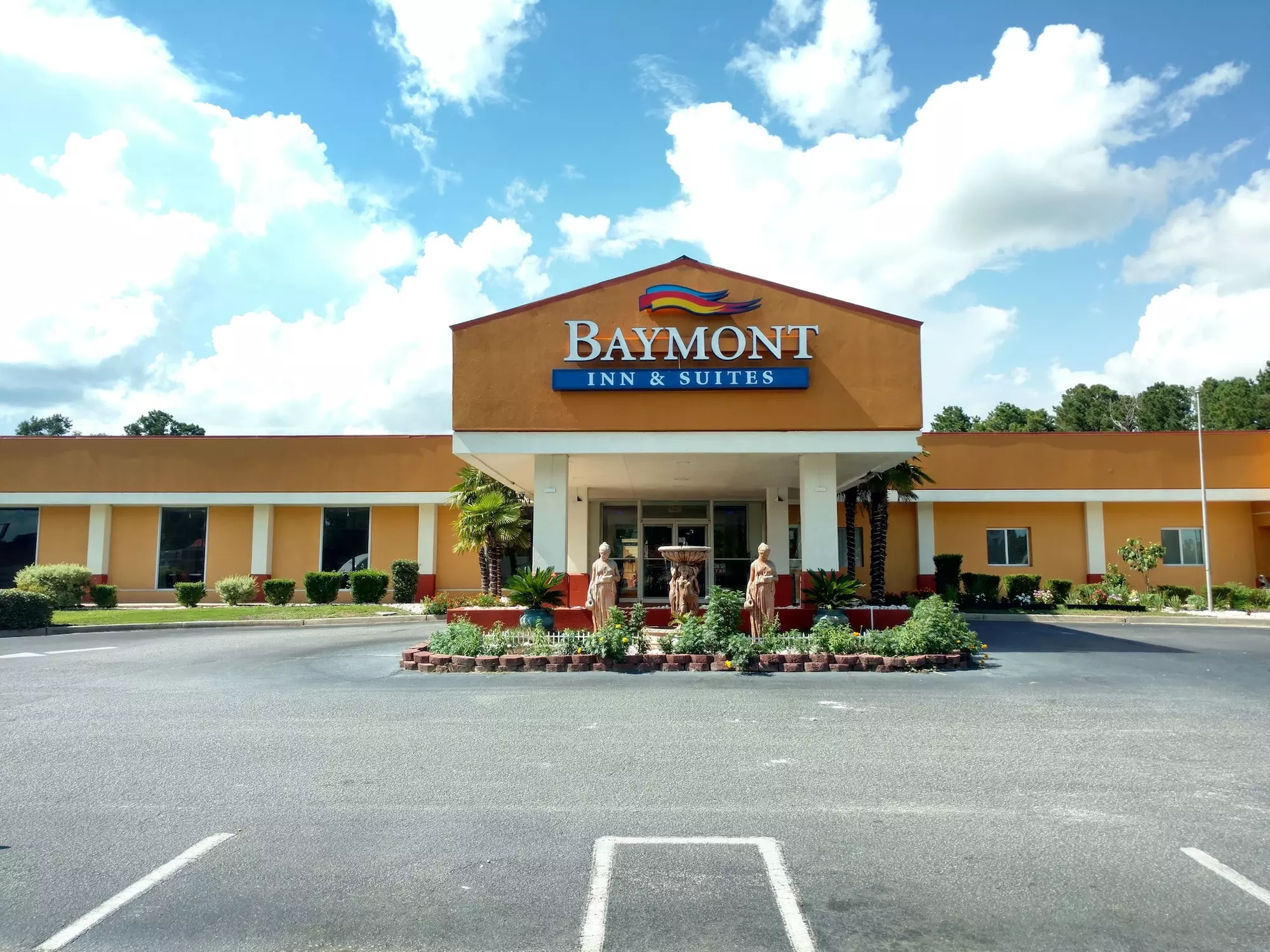 Baymont by Wyndham Walterboro - Primary Image