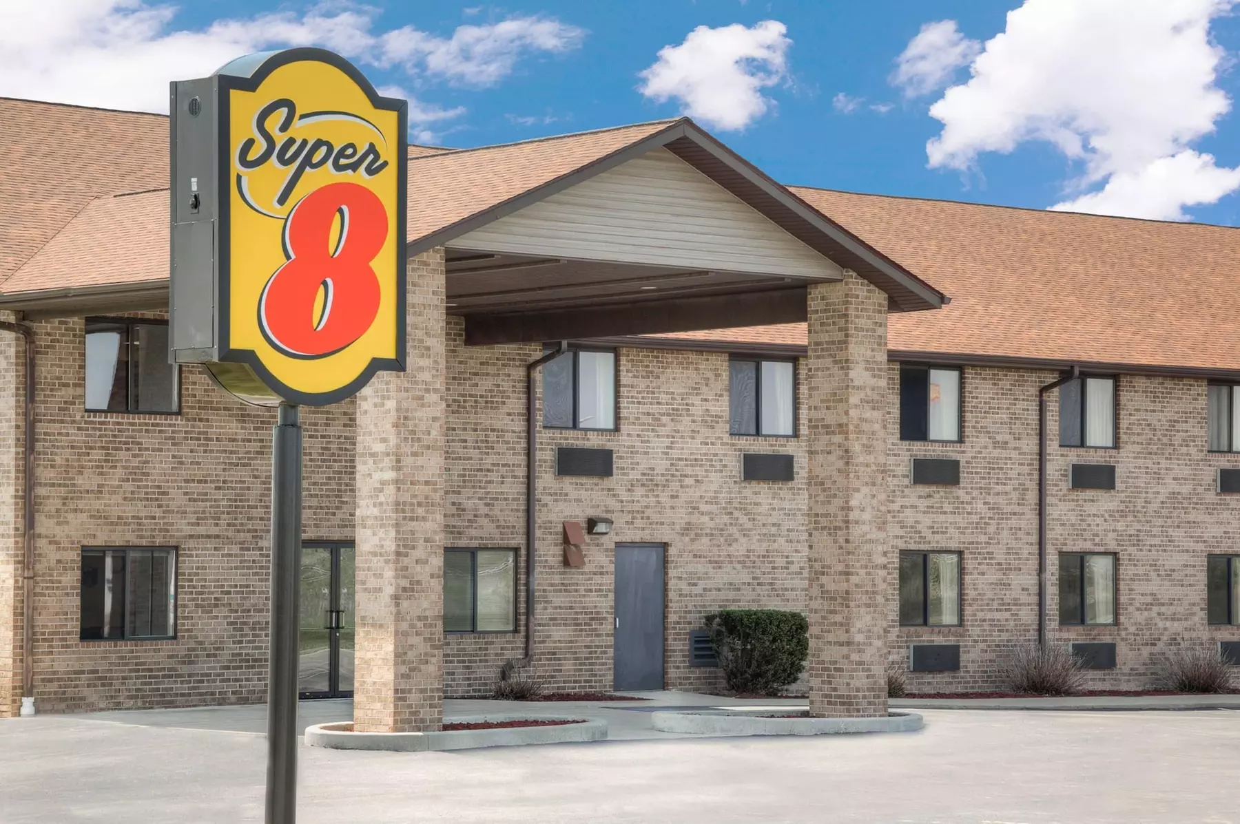 Super 8 by Wyndham Gas City Marion Area - Primary Image