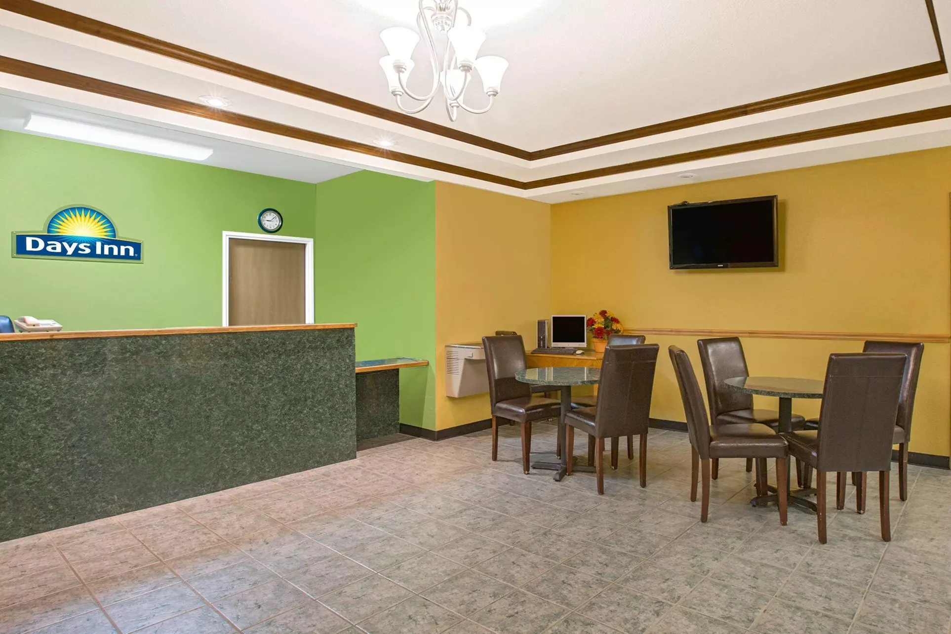 Days Inn by Wyndham Butler - Primary Image