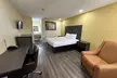 Rodeway Inn & Suites Highway 290 Northwest - Second Medium
