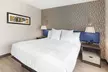 GLō Best Western Mississauga Corporate Centre - Second Medium