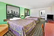 Super 8 by Wyndham Baytown / I-10 - Second Medium
