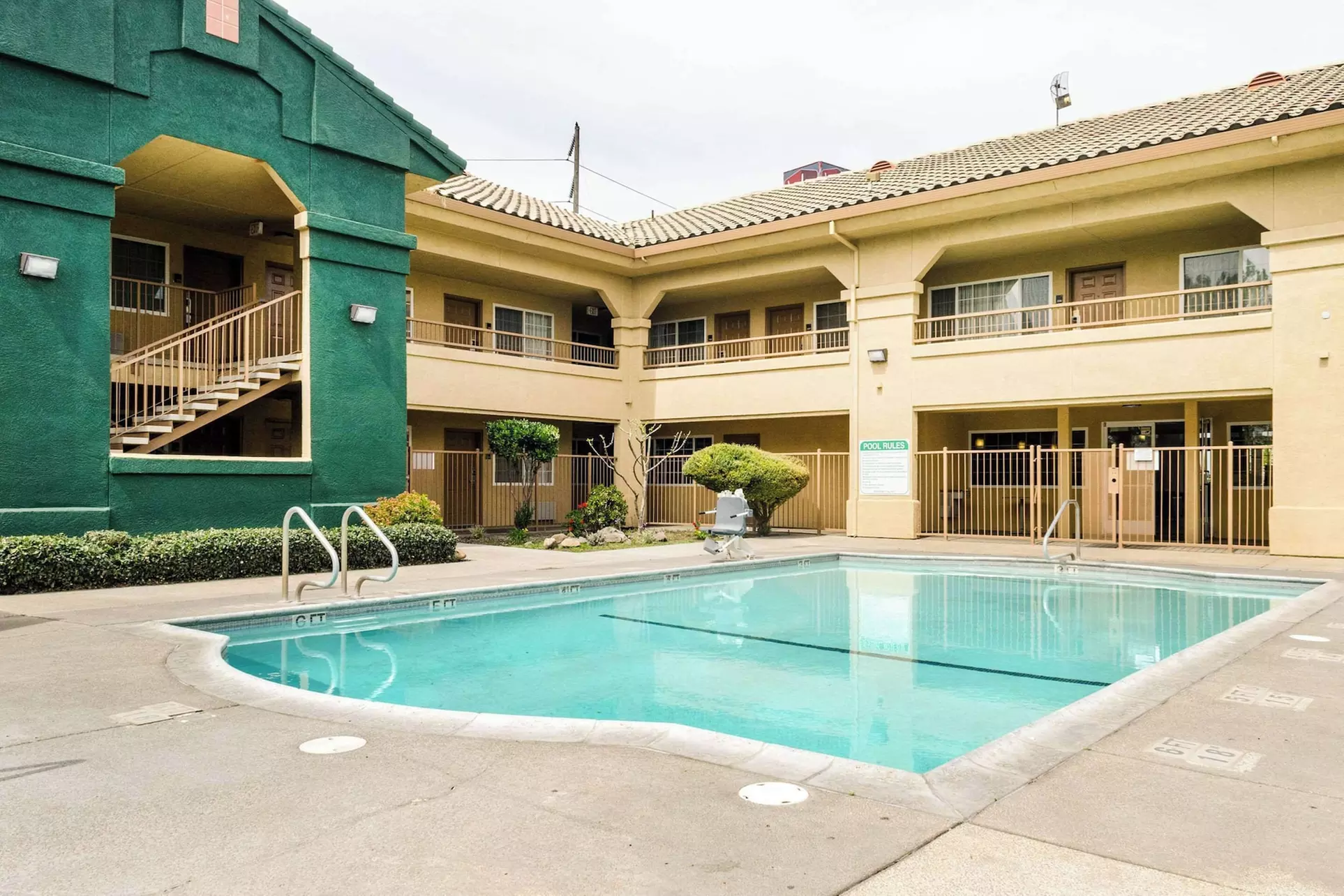 Quality Inn & Suites Lathrop - South Stockton - Primary Image
