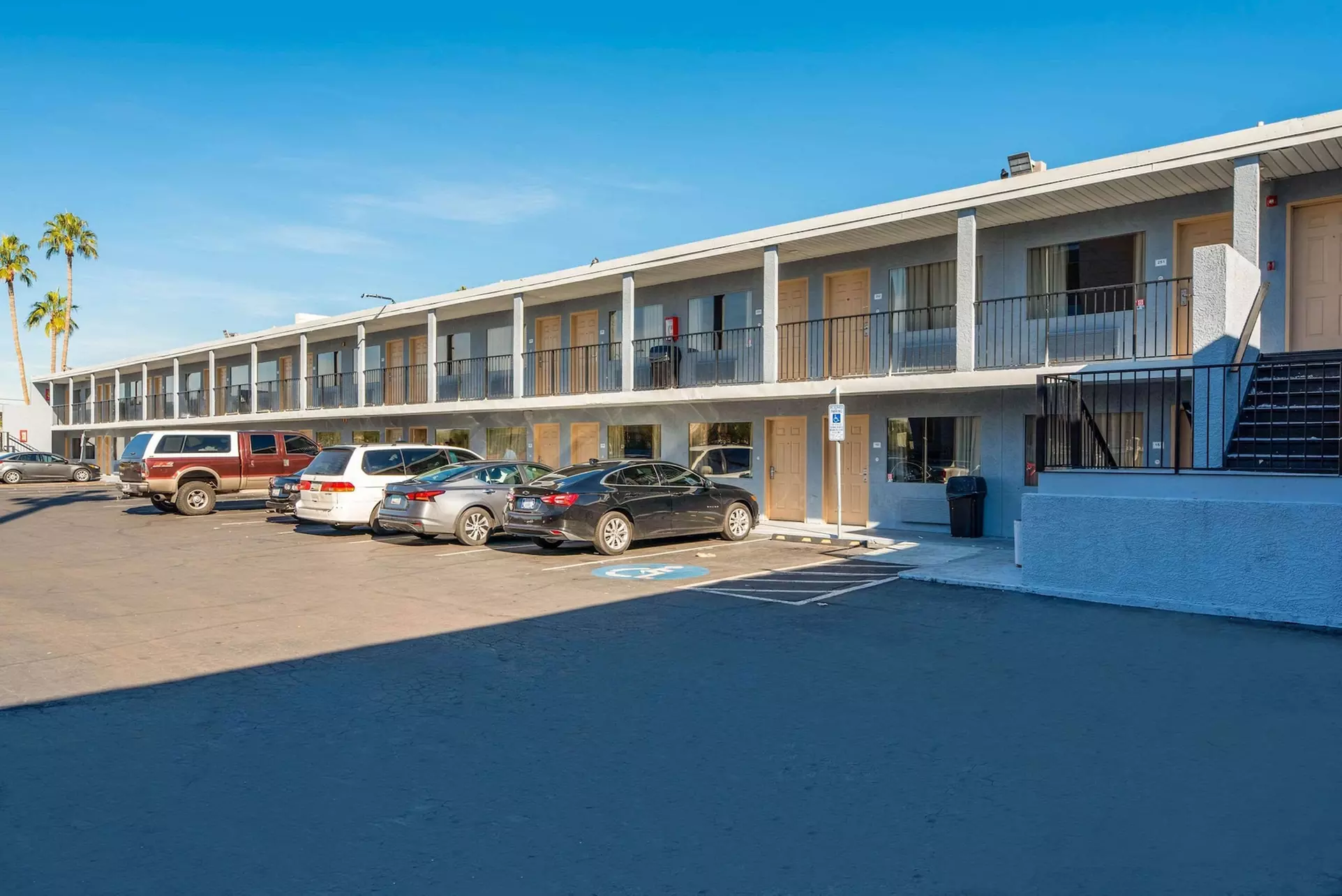 Rodeway Inn Phoenix North I-17 - Primary Image