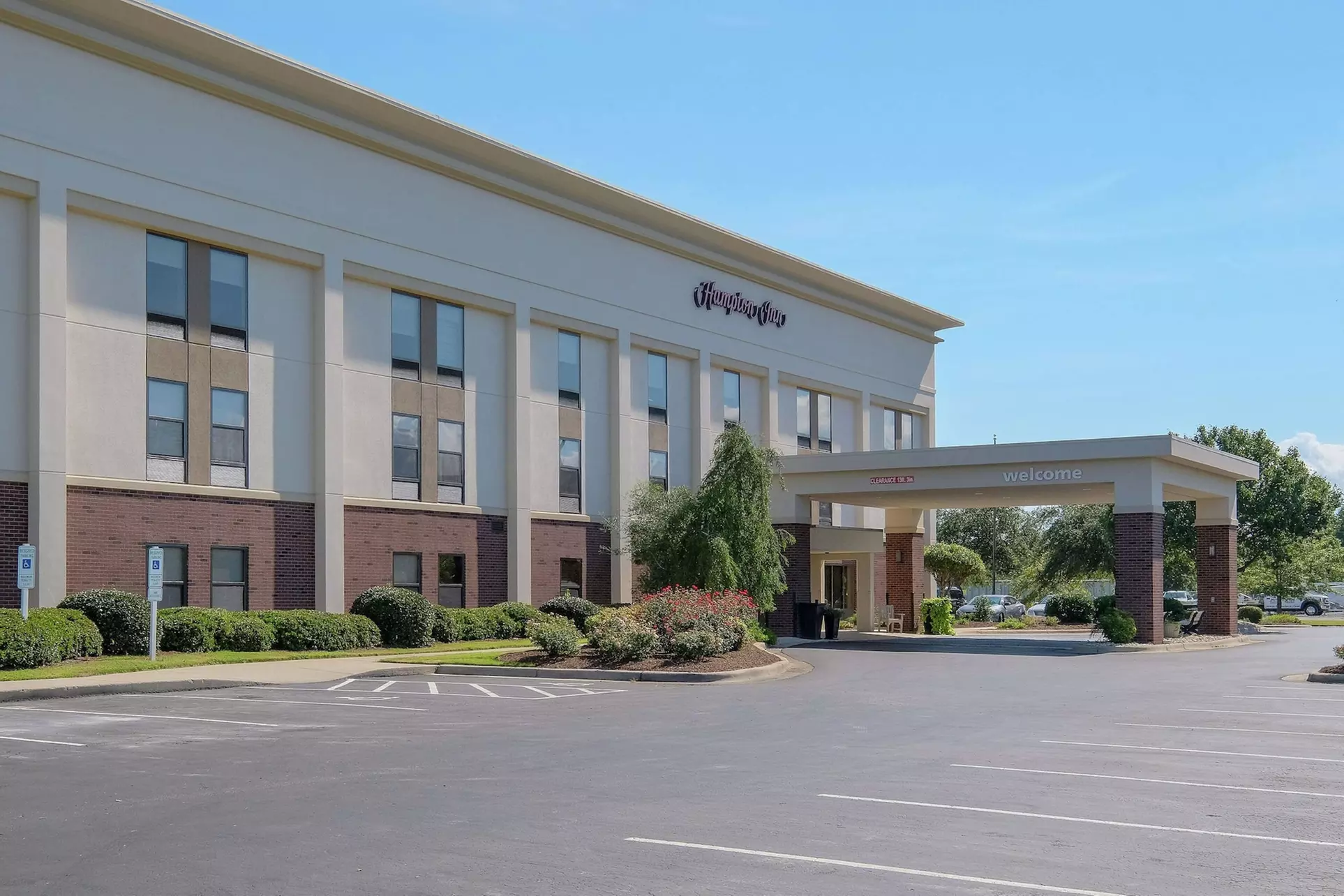 Hampton Inn Edenton - Primary Image