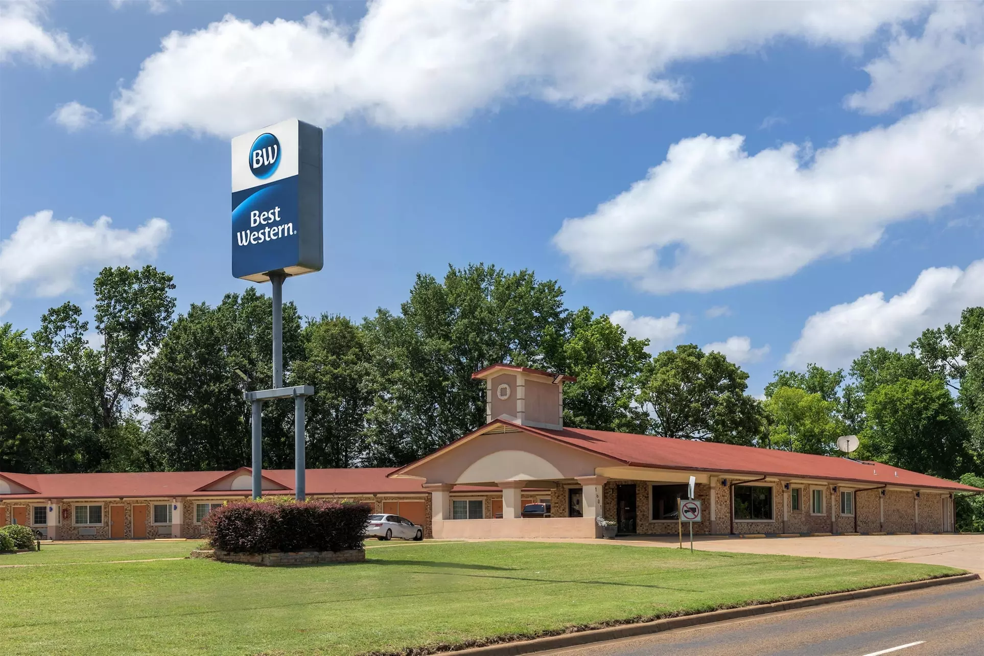 Best Western Palestine Inn - Primary Image