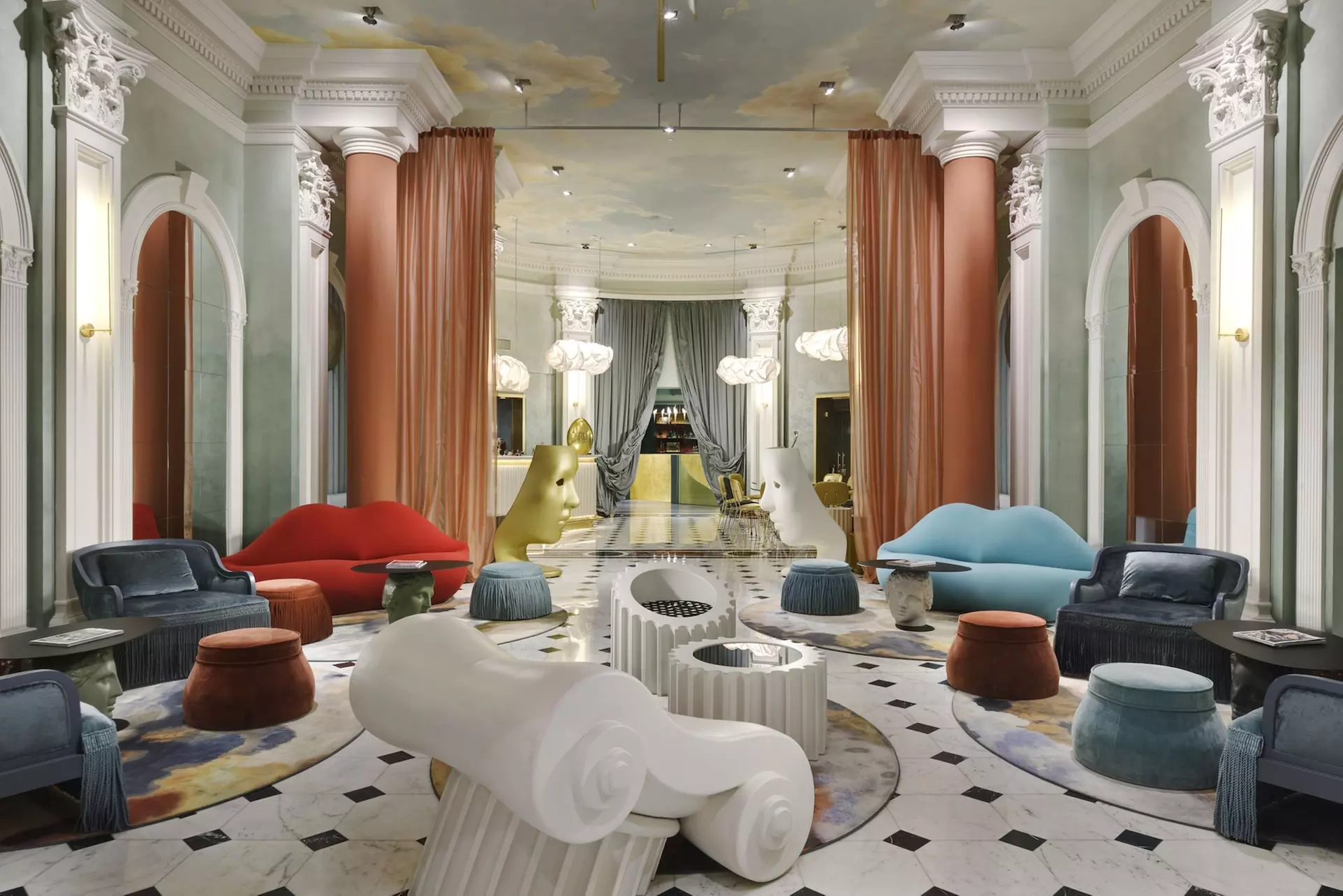 Leon's Place Hotel - Primary Image