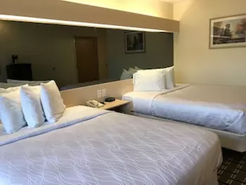 Mariner's Village Resort - Primary Image