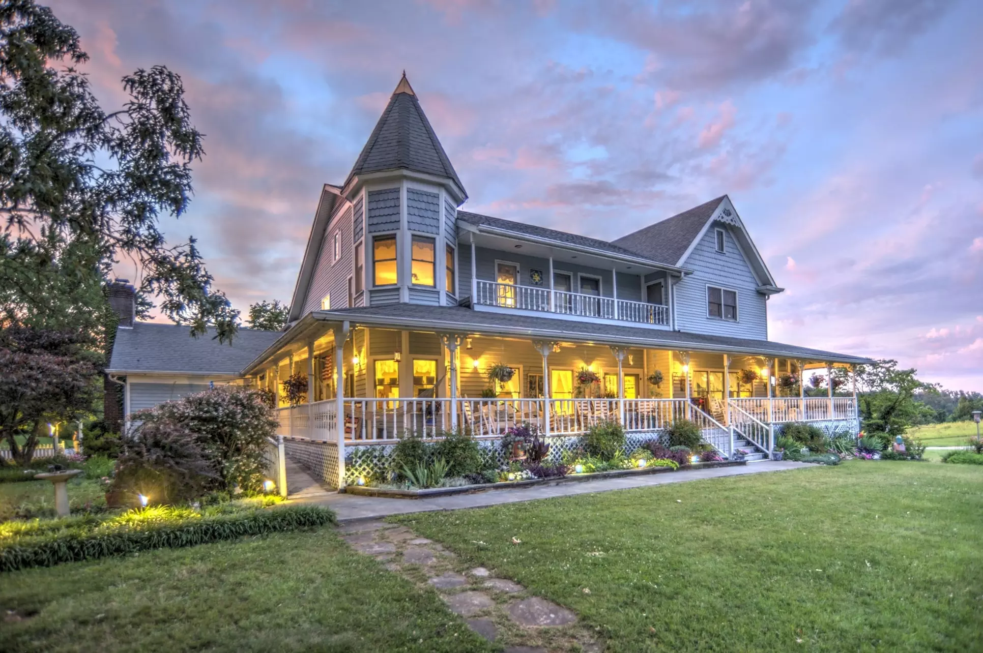 Blue Mountain Mist Country Inn & Spa - Primary Image