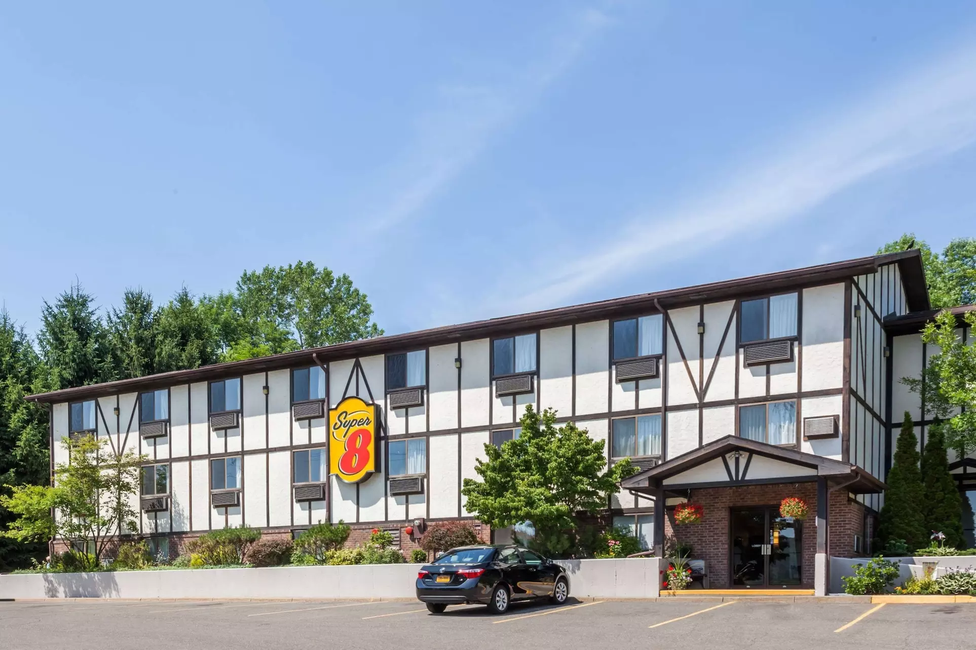 Super 8 by Wyndham Norwich - Primary Image