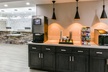 Hollywood Inn Suites Hotel - Second Medium