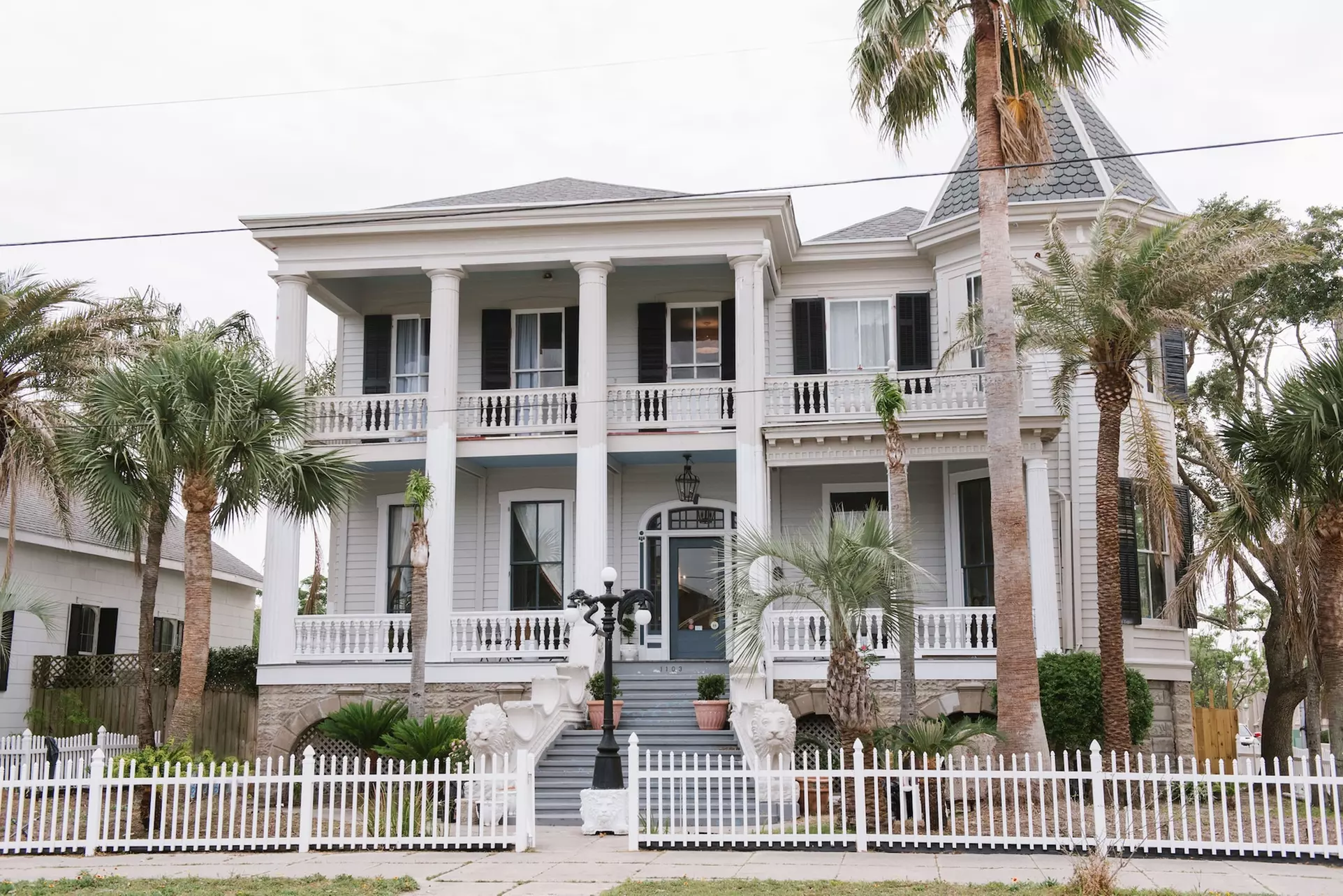 Carr Mansion - Primary Image