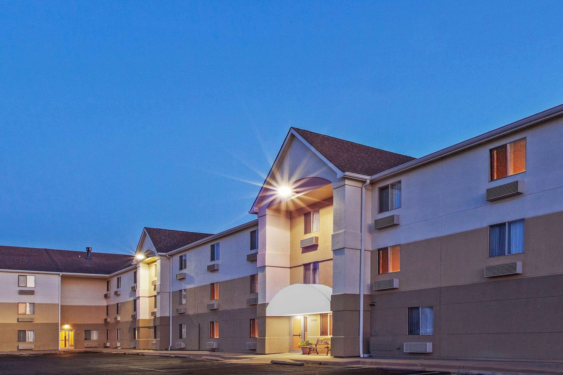MainStay Suites Wichita Northeast