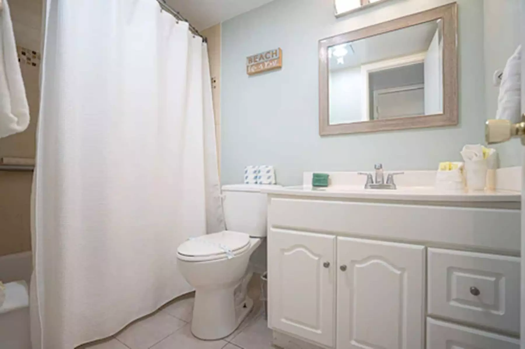 Carriage House Resort Motel - Primary Image