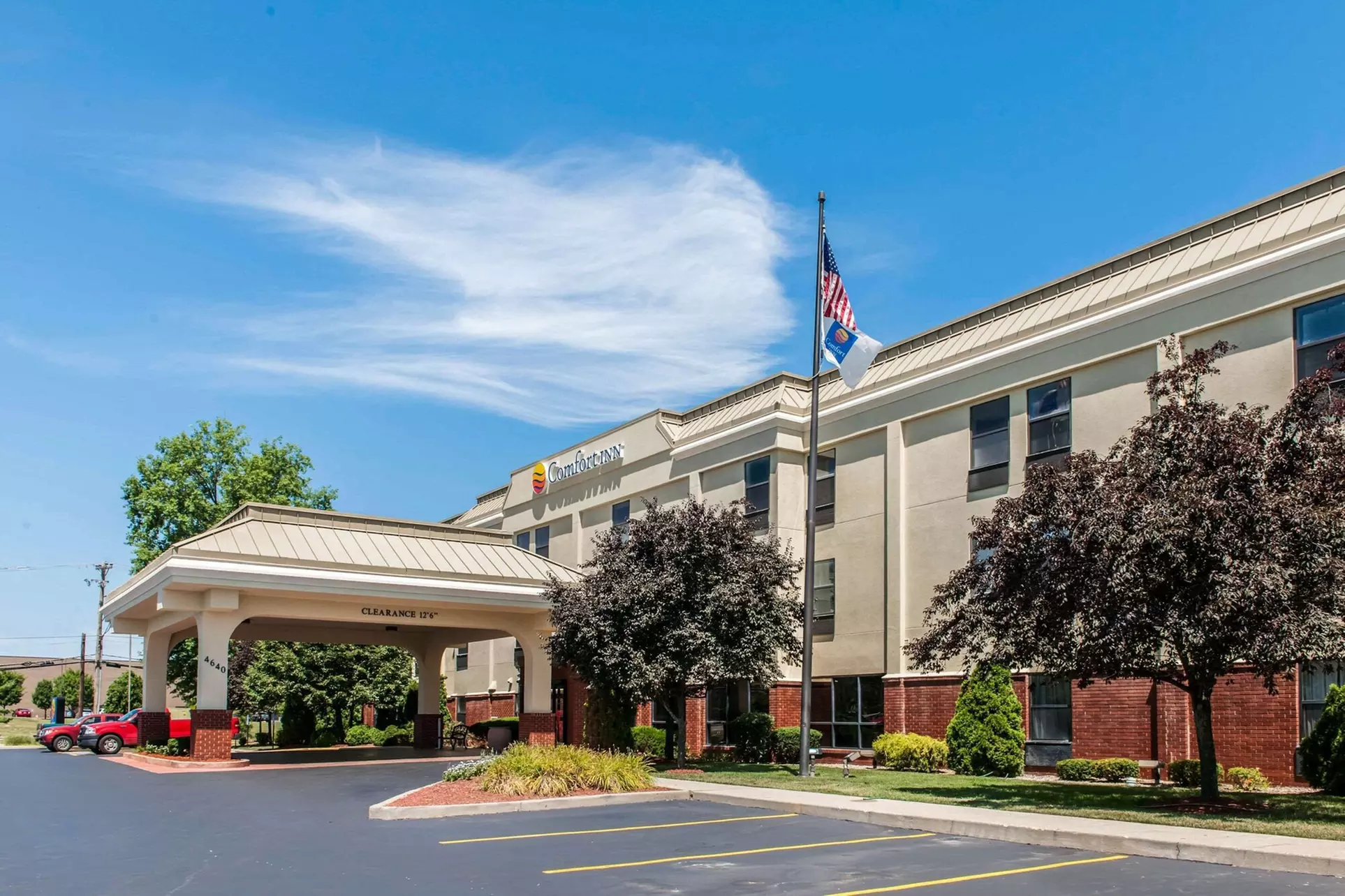 Comfort Inn Blue Ash North - Primary Image