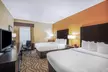 La Quinta Inn & Suites by Wyndham Beeville - Second Medium