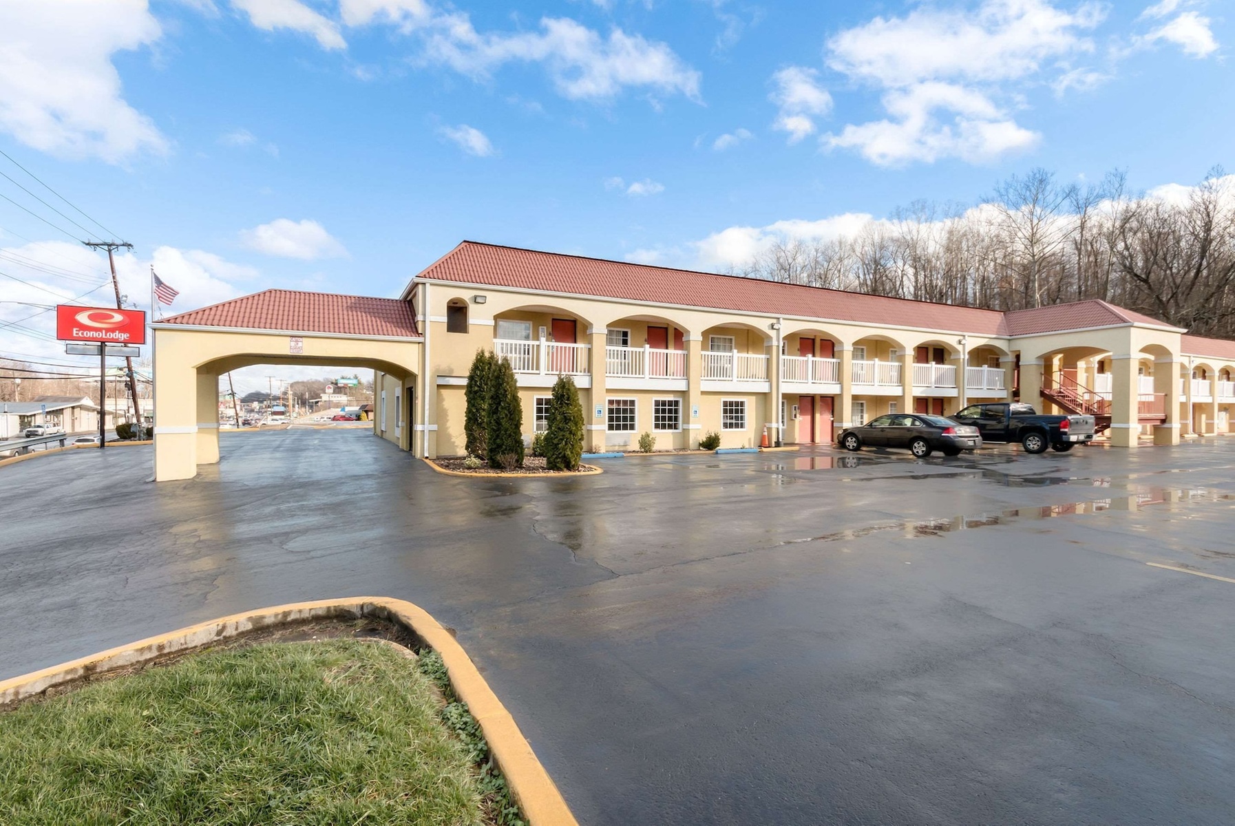 Econo Lodge Huntington - Barboursville University Area