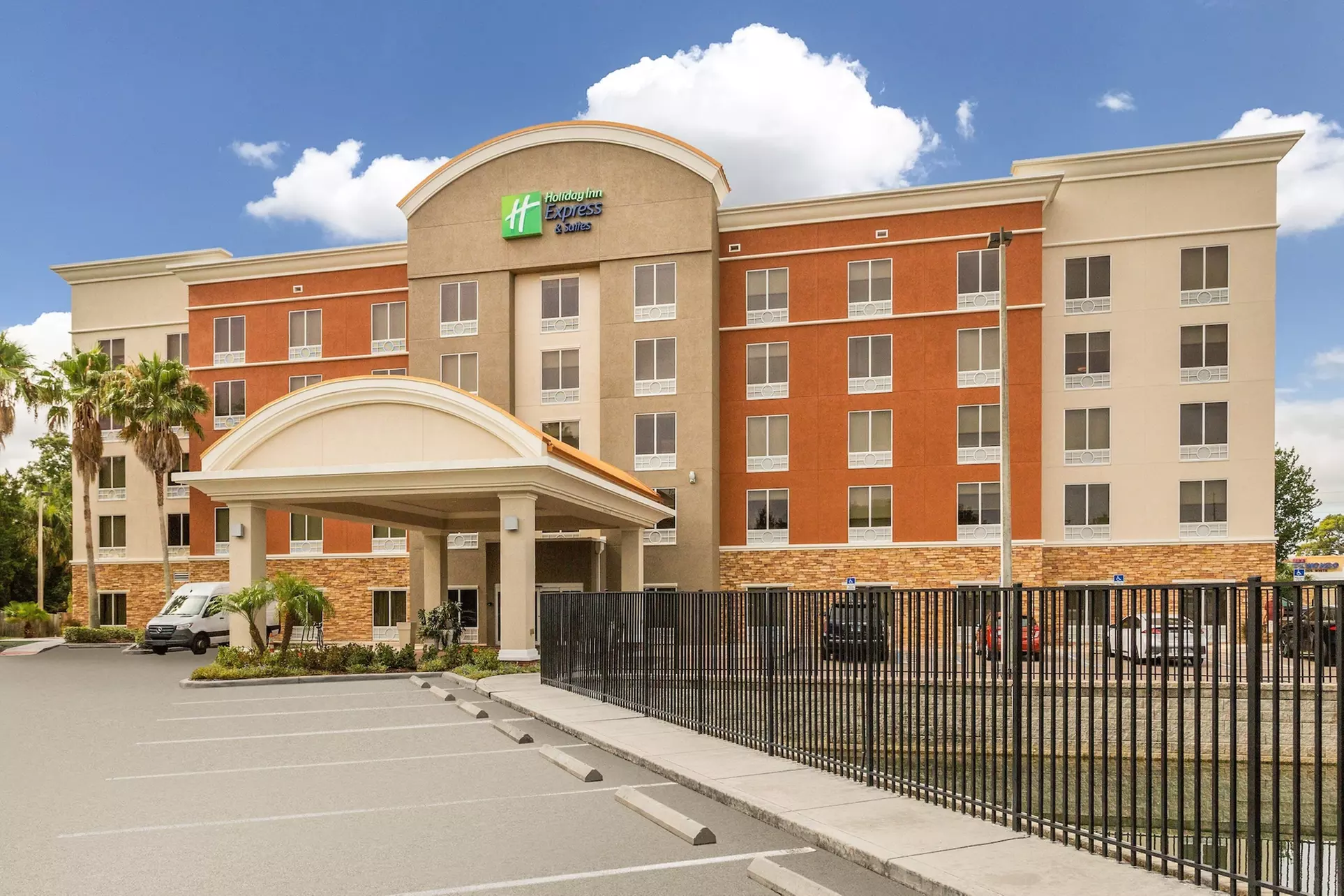 Holiday Inn Express Hotel & Suites Largo-Clearwater by IHG - Primary Image