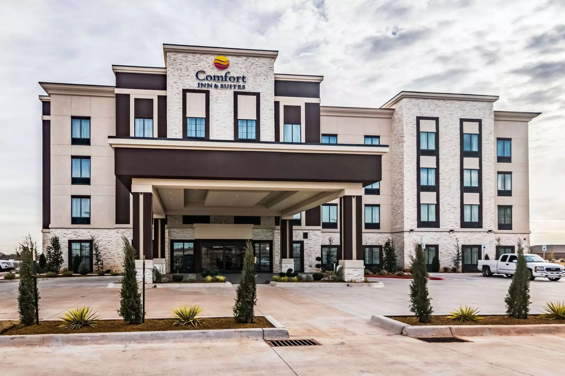 Comfort Inn & Suites Oklahoma City South I-35 - Primary Image