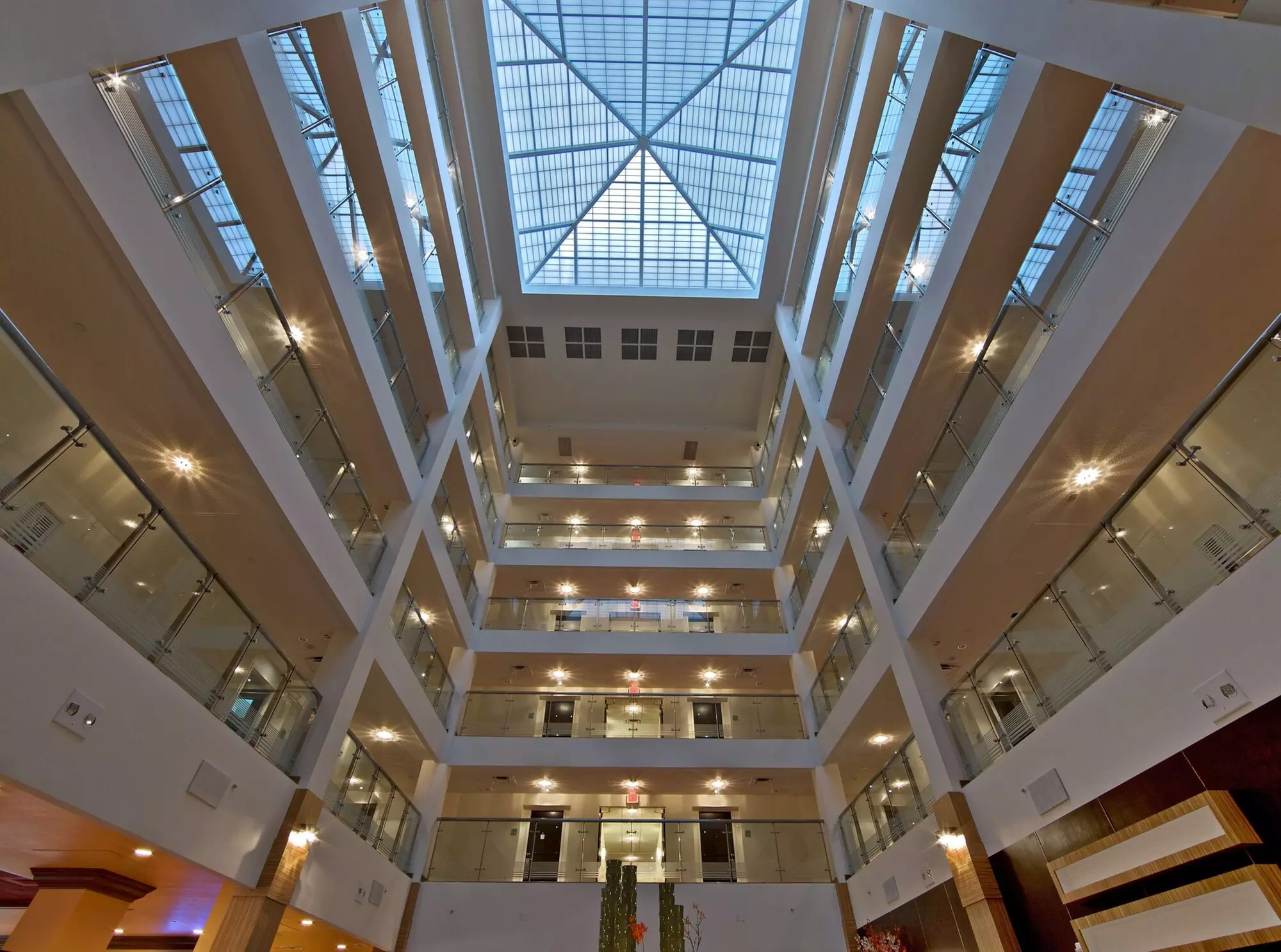 DoubleTree by Hilton Sarasota Bradenton Airport - Primary Image