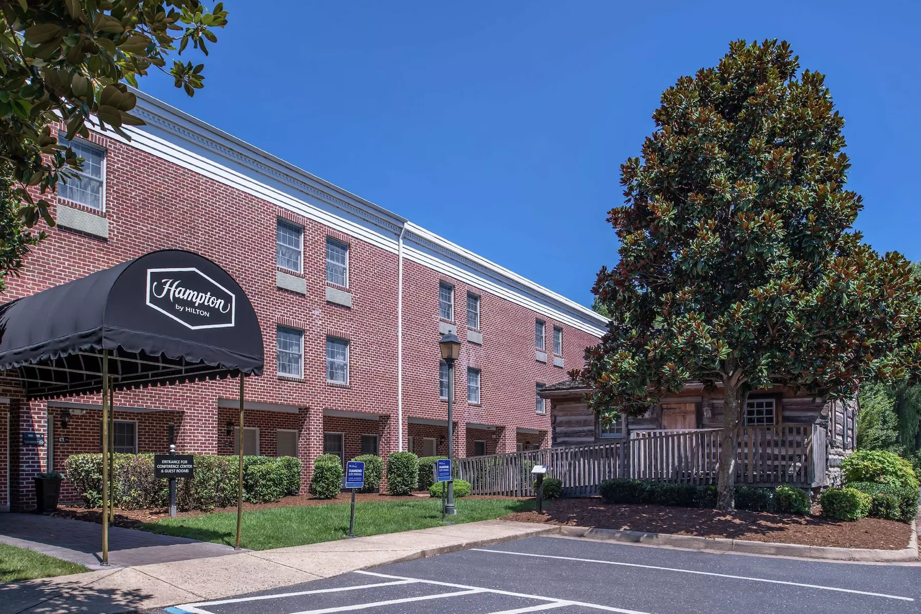 Hampton Inn Lexington-Historic District - Primary Image