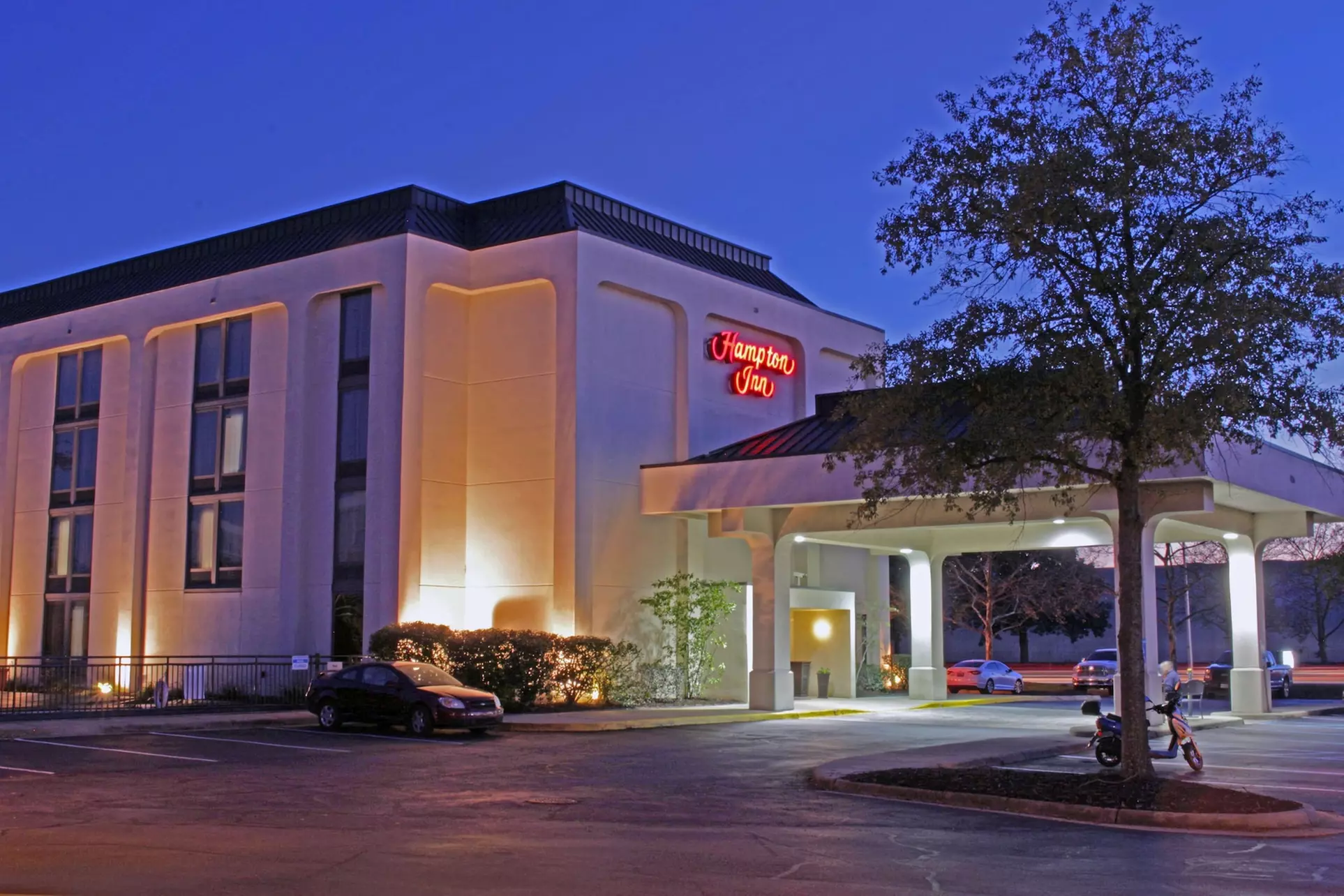 Hampton Inn Norfolk/Chesapeake (Greenbrier Area) - Primary Image