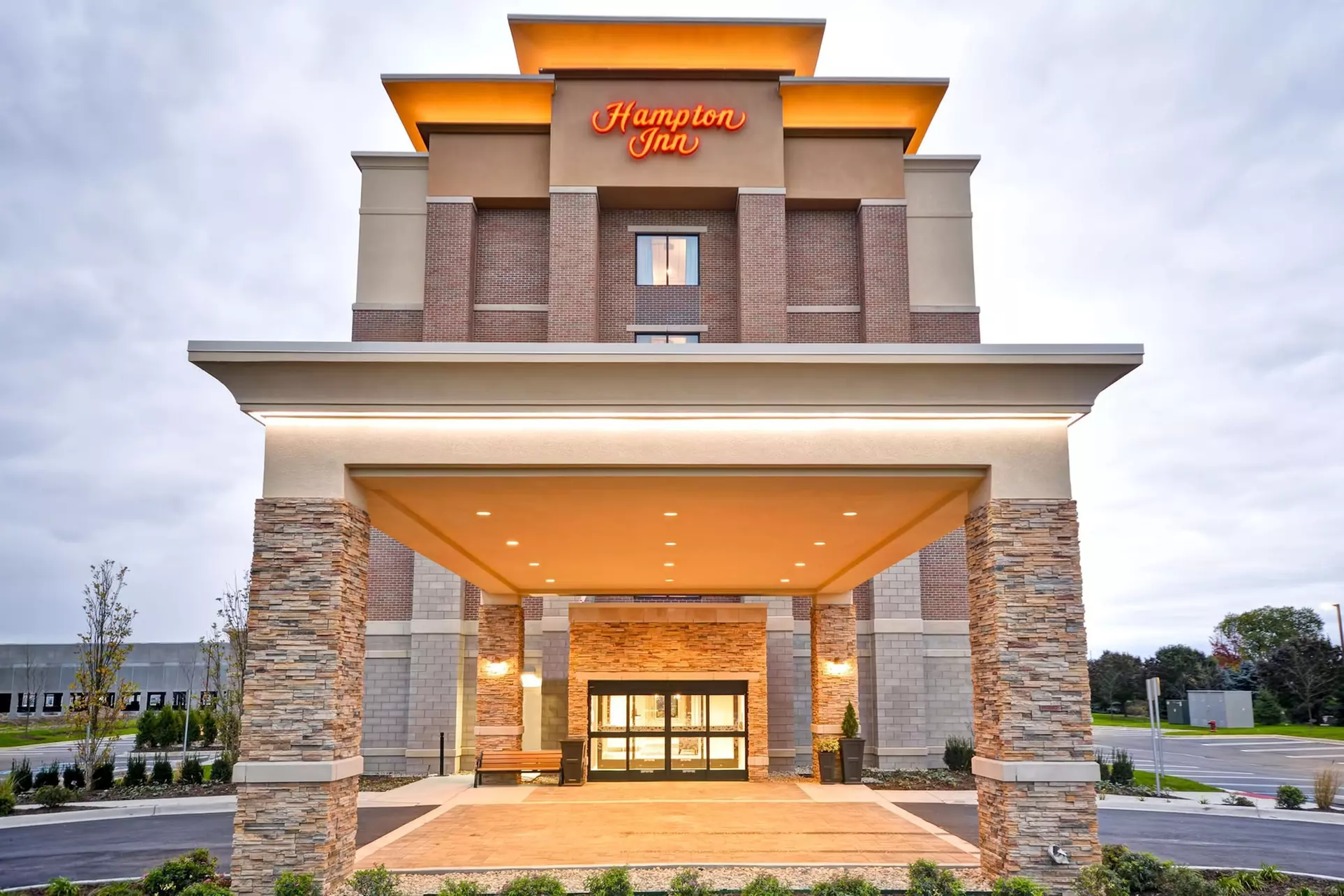 Hampton Inn Livonia Detroit - Primary Image