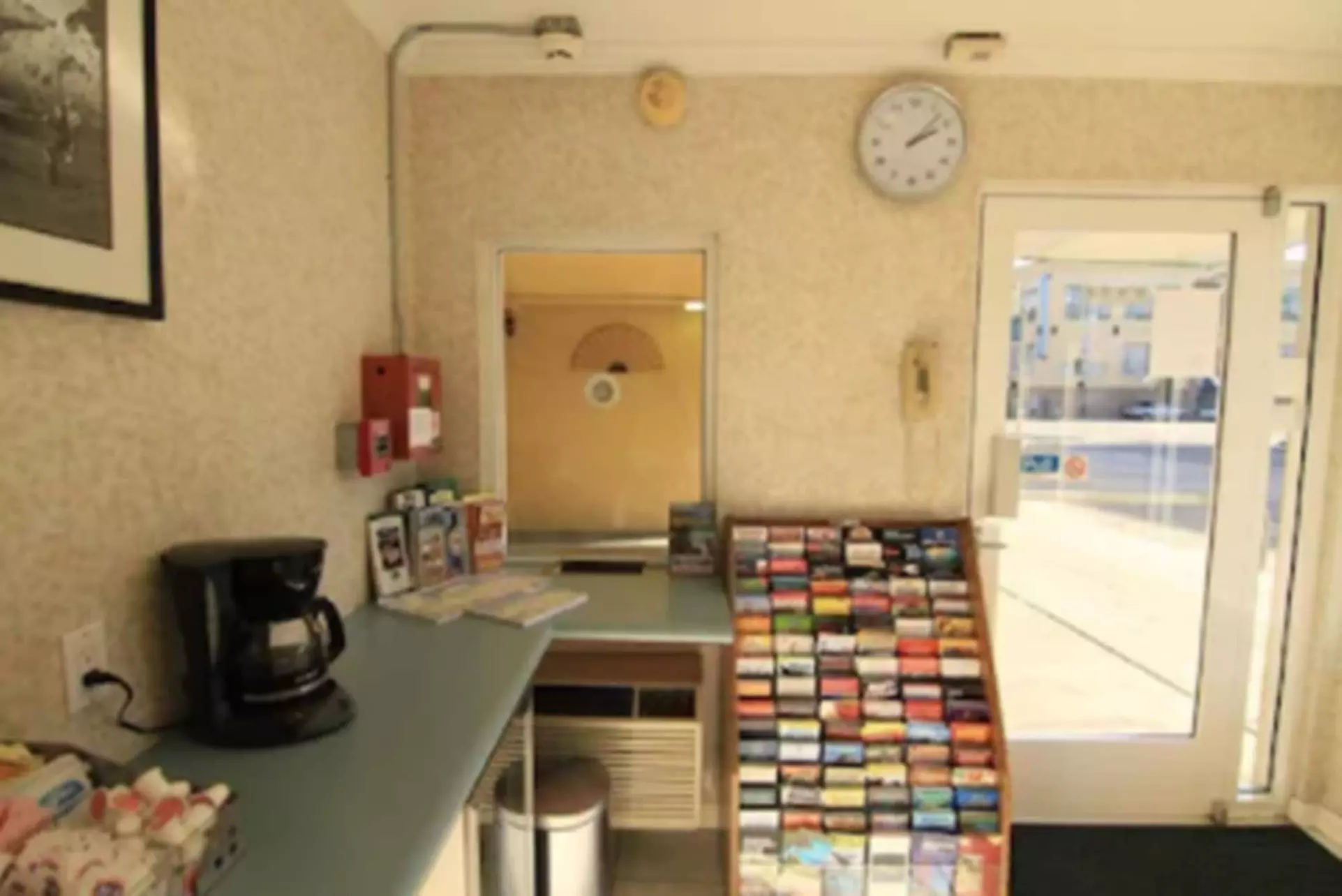 San Francisco Inn - Primary Image