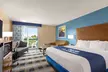 Days Inn by Wyndham Middletown/Newport Area - Second Medium