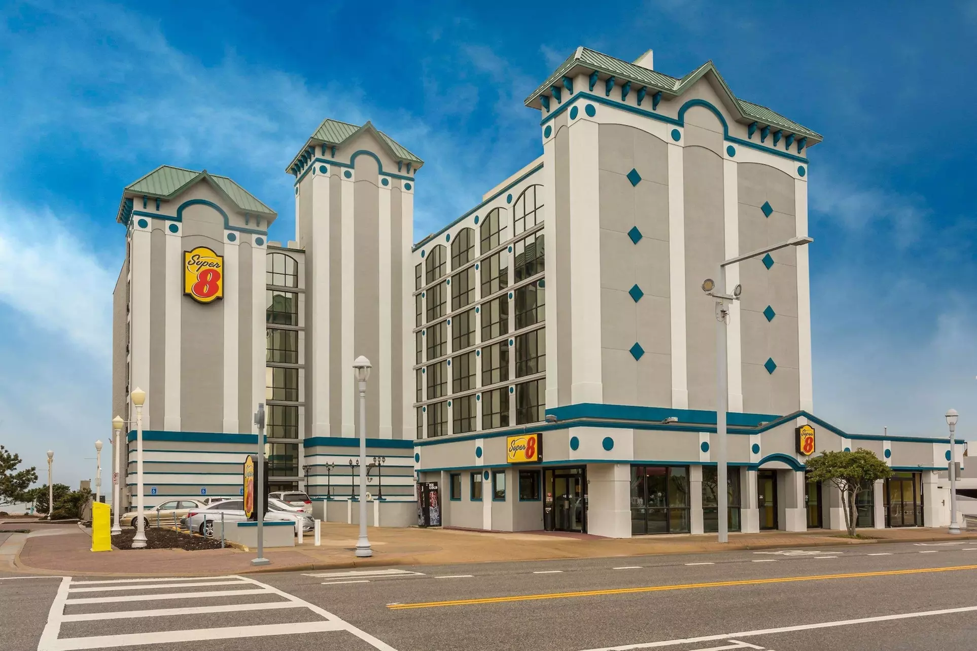 Super 8 by Wyndham Virginia Beach Oceanfront - Primary Image