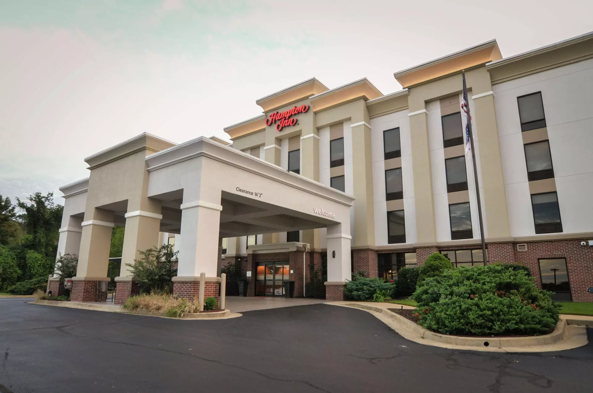 Hampton Inn Ft Payne - Primary Image