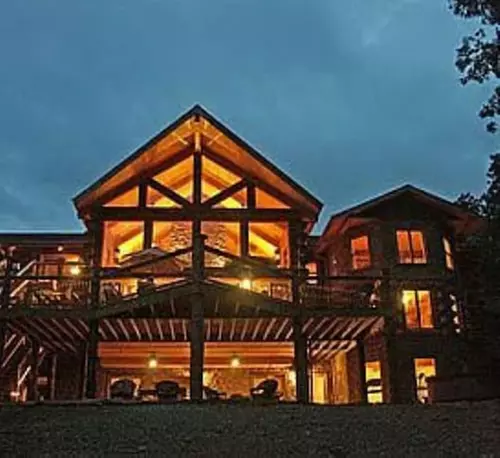 White River Lodge Bed and Breakfast - Primary Image