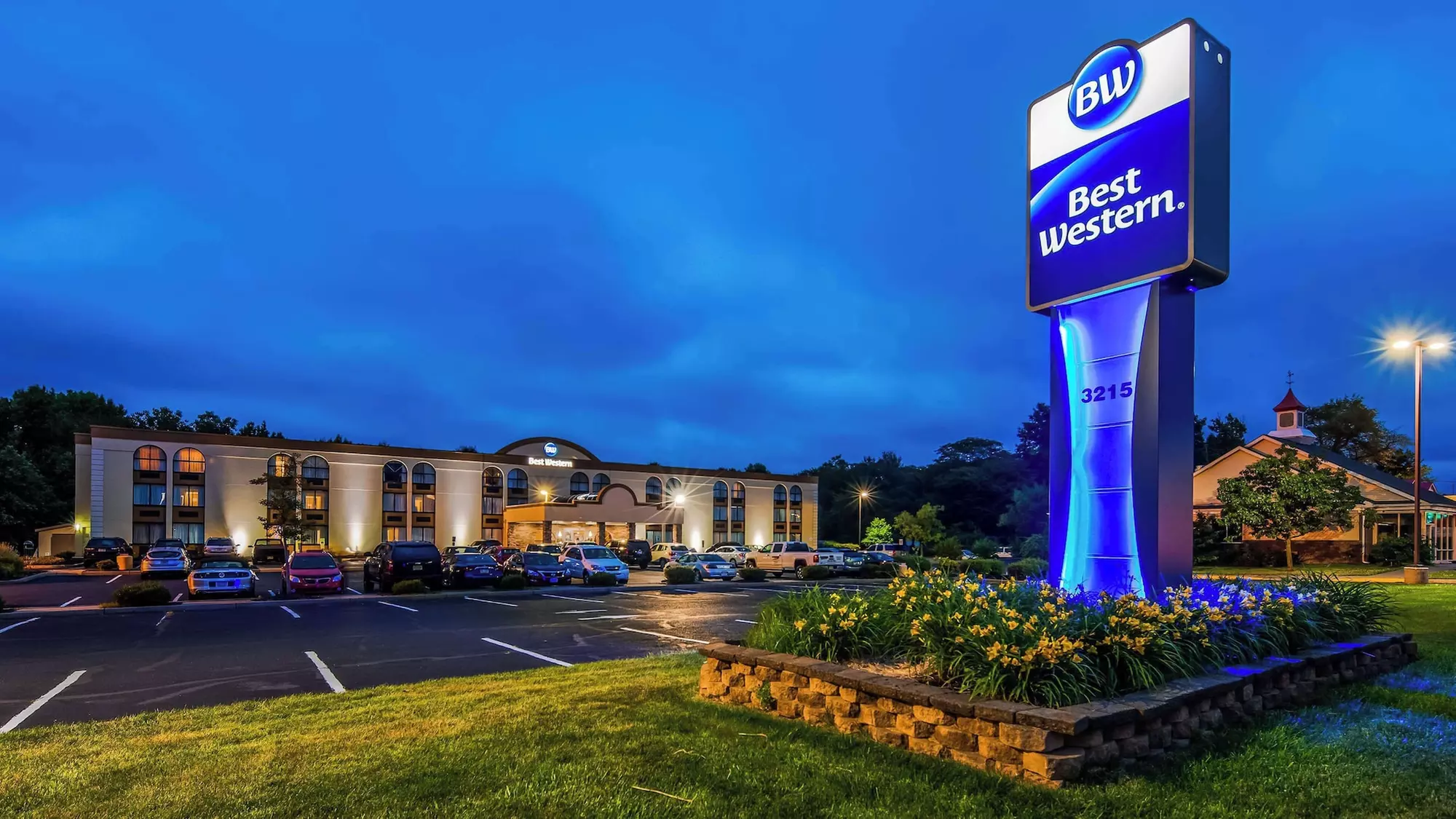 Best Western Hazlet Inn - Primary Image