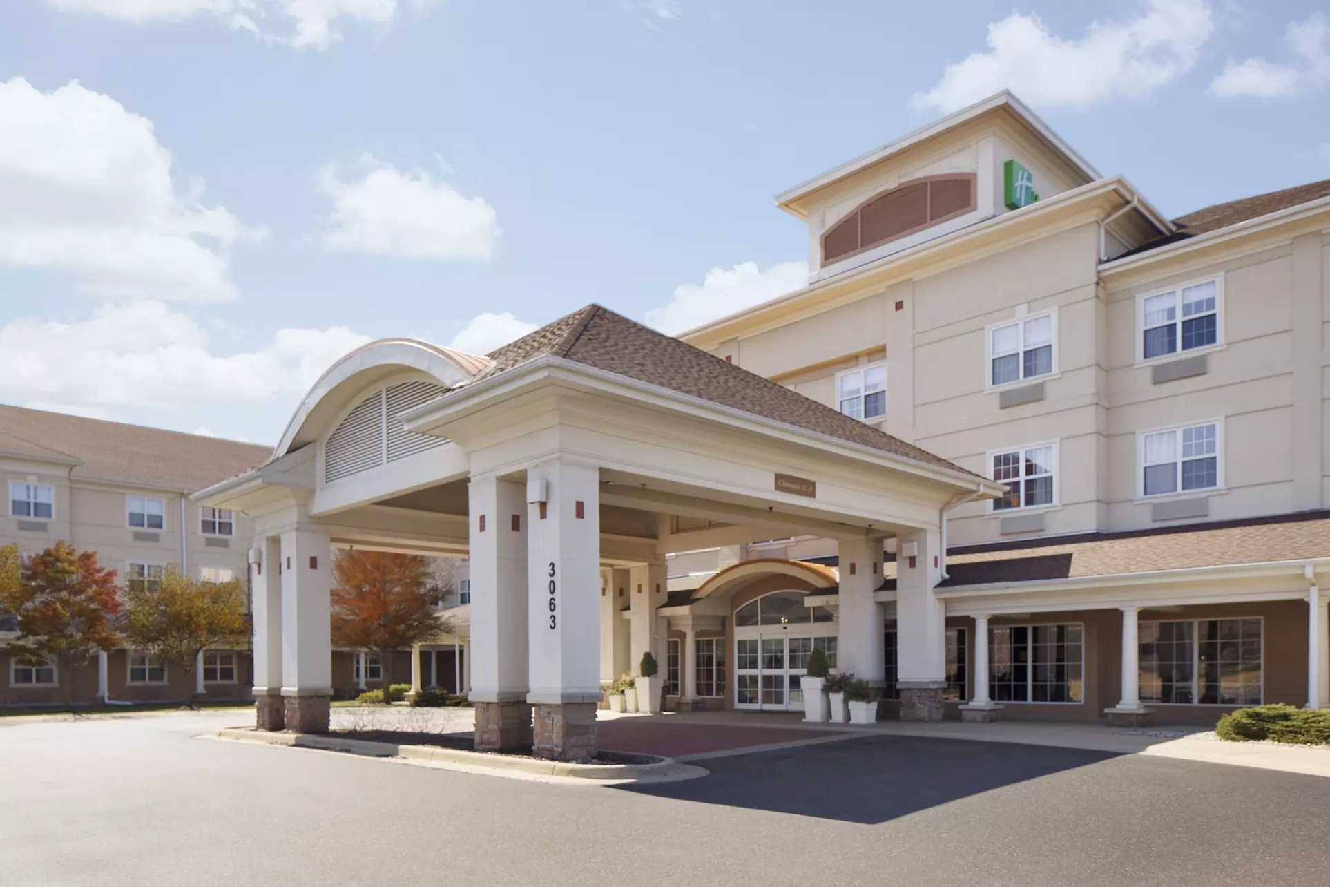 Holiday Inn Grand Rapids Airport by IHG - Primary Image