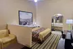 Super 8 by Wyndham Weslaco - Second Medium