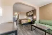 Super 8 by Wyndham Lake Charles Northeast - Second Medium