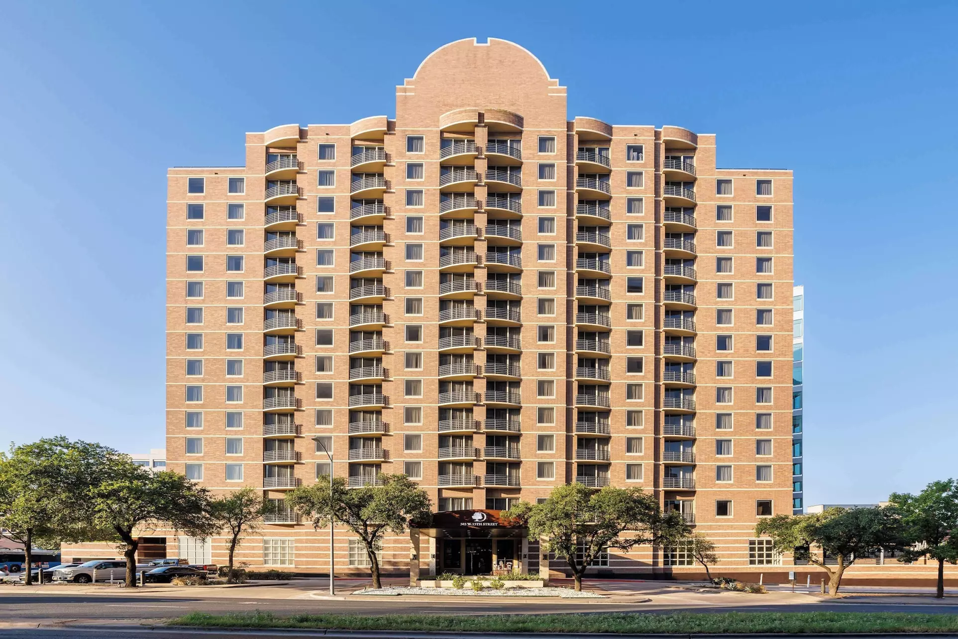 DoubleTree Suites by Hilton Austin Downtown Capitol - Primary Image