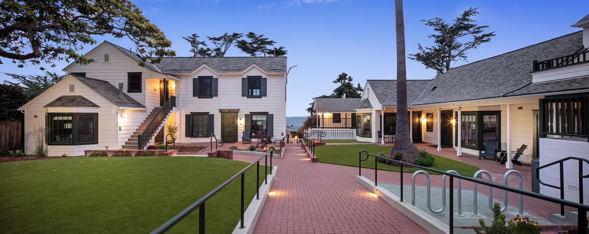 Carmel Beach Hotel - Primary Image