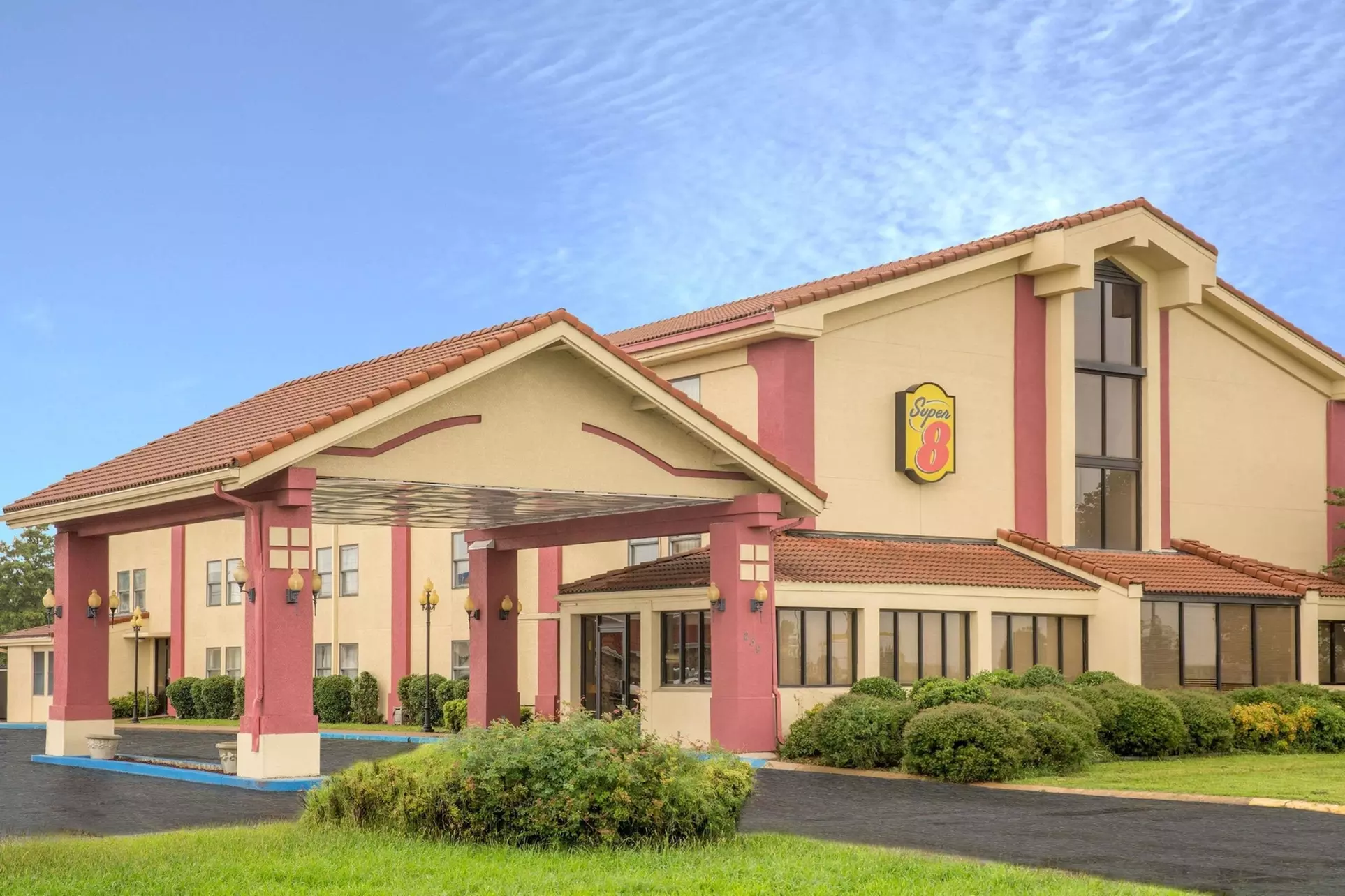 Super 8 by Wyndham Blytheville - Primary Image