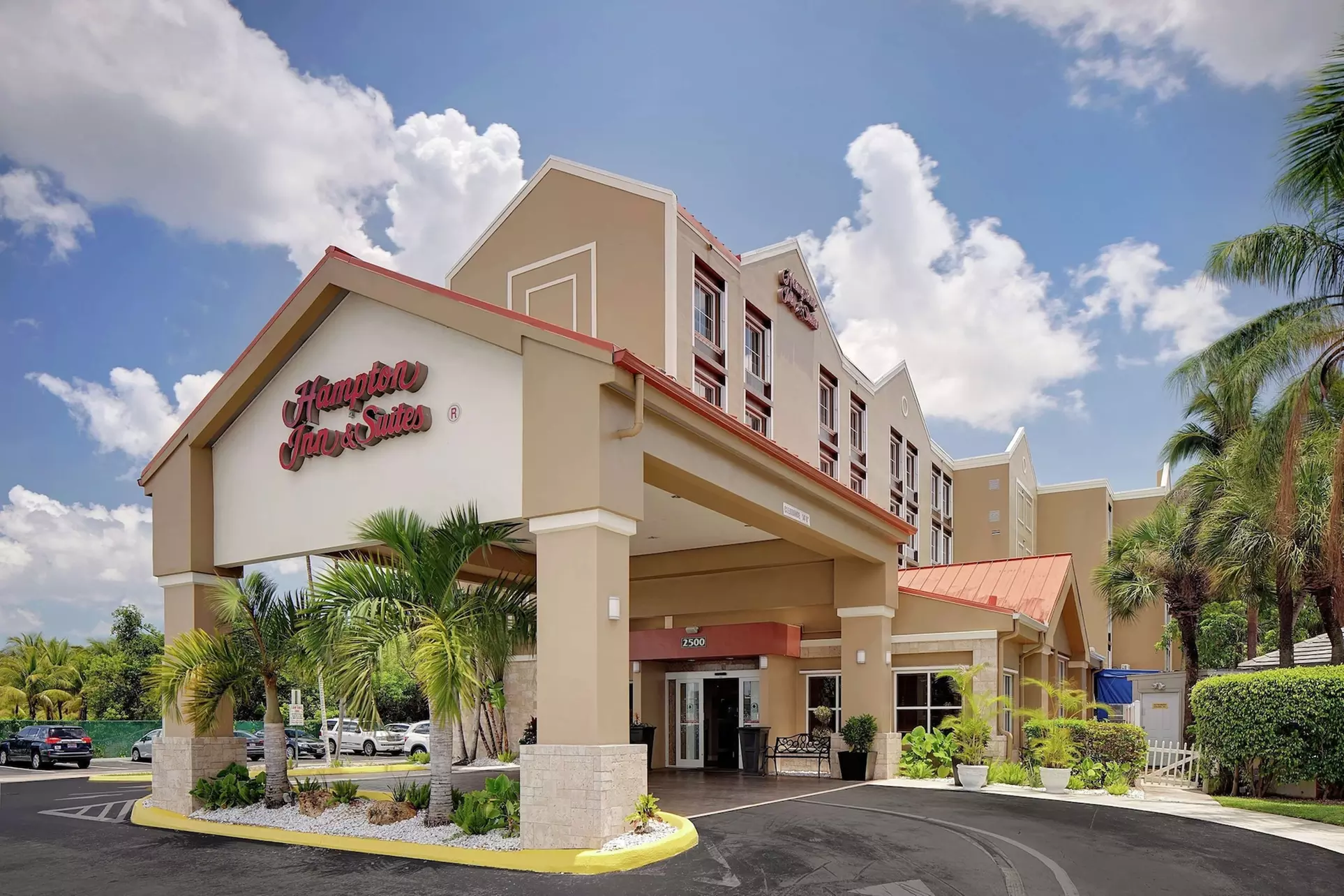 Hampton Inn & Suites Ft. Lauderdale Arpt/South Cruise Port - Primary Image