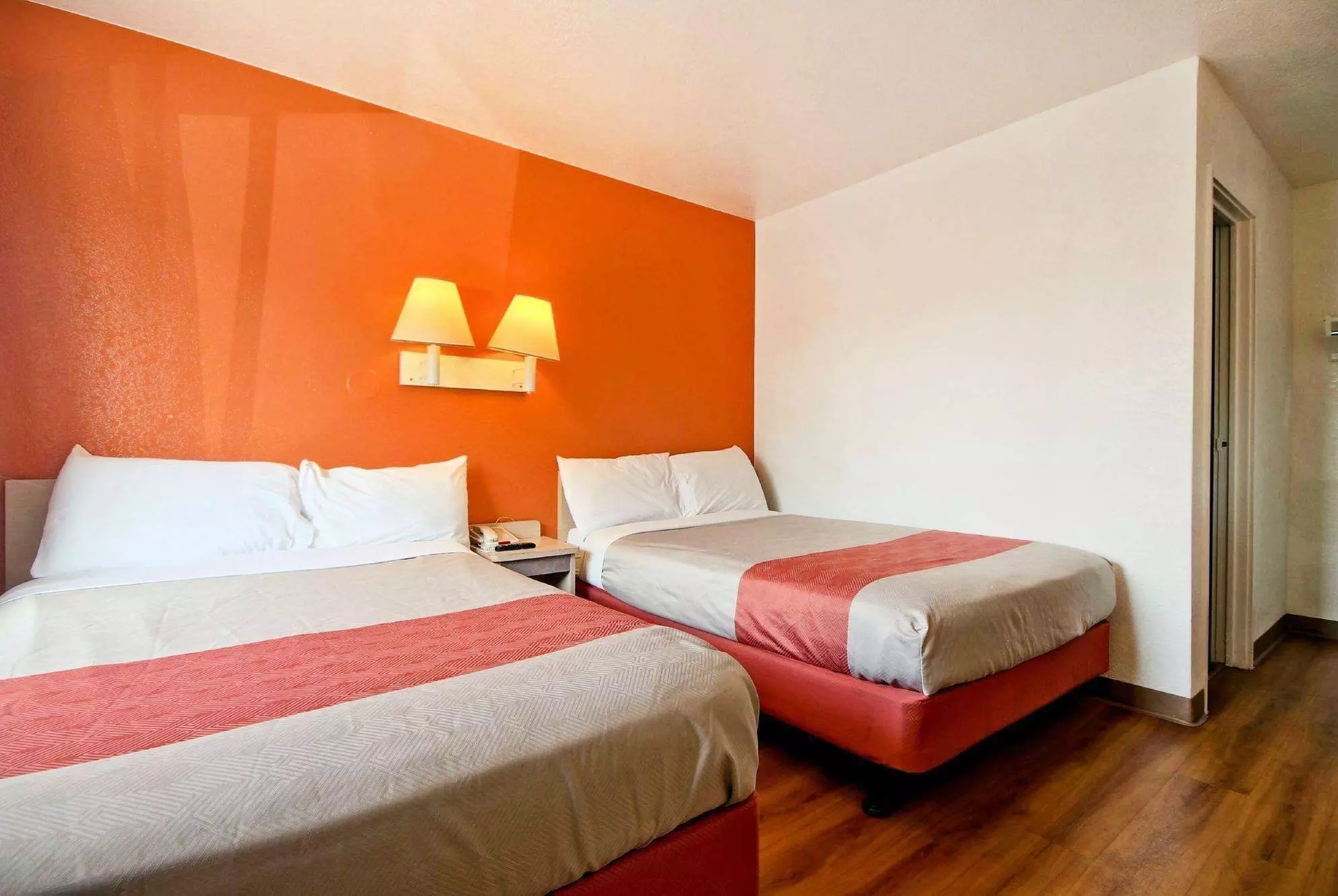 Travelodge by Wyndham Pompano Beach - Primary Image